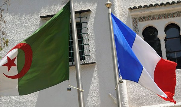 سفارة الجزائر بفرنسا تطلب مدرسين اللغة العربية في المرحلة الابتدائية