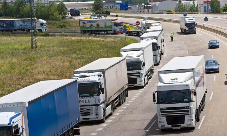 شركة خاصة بحاسي مسعود توظف 20 سائق شاحنة