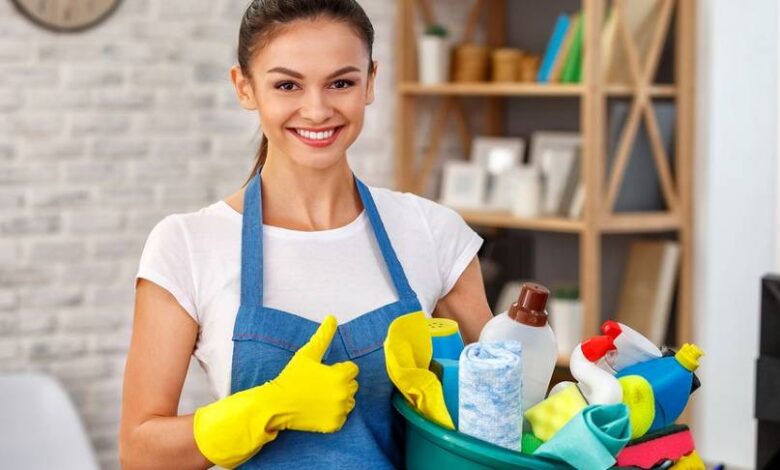 مؤسسة الخبير للنظافة الصيانة والتطهير توظف 18 عاملة نظافة