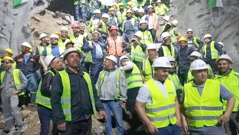 مؤسسة كوسيدار تعلن فتح توظيف في مختلف التخصصات